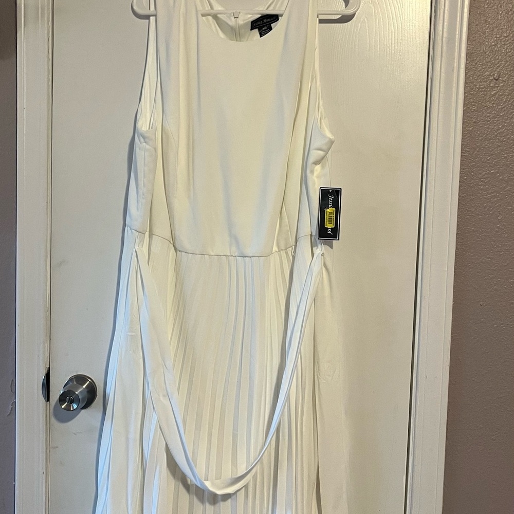 Jessica Howard White Sleeveless Scoop Neck Sundress